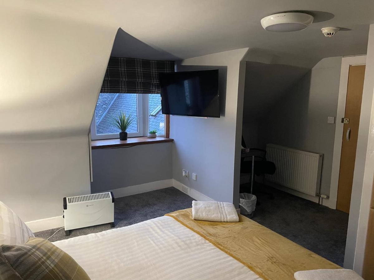 Insch Commercial Hotel מראה חיצוני תמונה